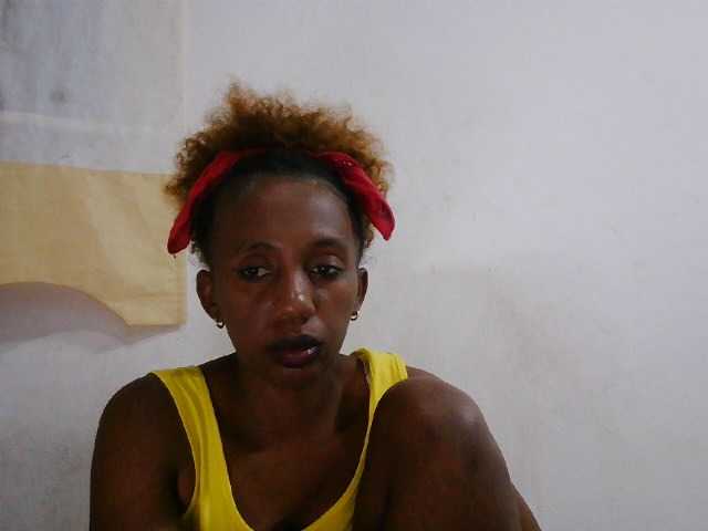 Sinah live cam on BongaCams