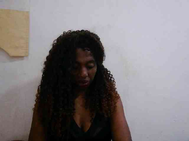 Modèle: Sinah