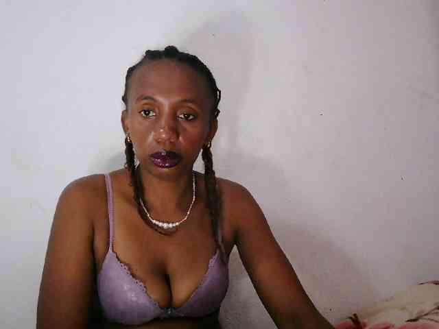 Modèle: Sinah