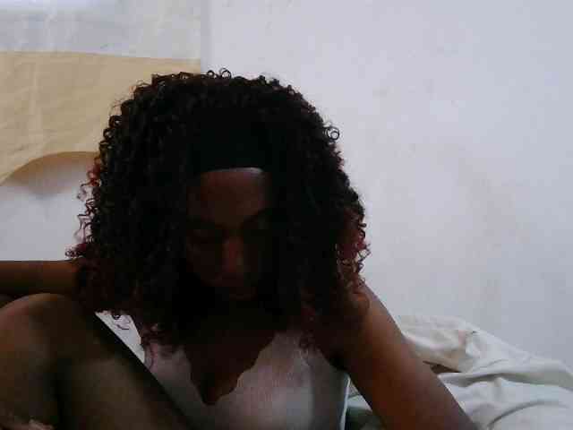 Modèle: Sinah