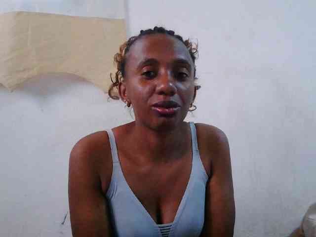 Modèle: Sinah