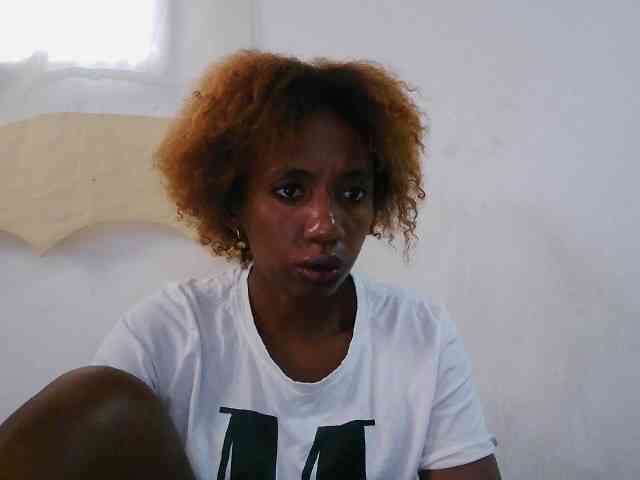 Modèle: Sinah