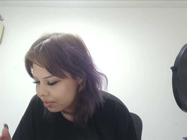 ShebaStrowder live cam on BongaCams