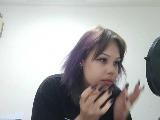 ShebaStrowder live cam on BongaCams