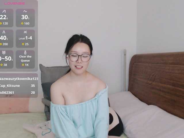 LingZi live cam on BongaCams