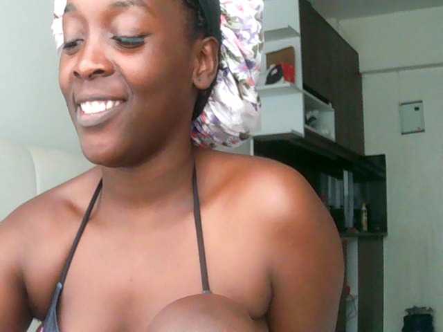 SexiEbonyx live cam on BongaCams
