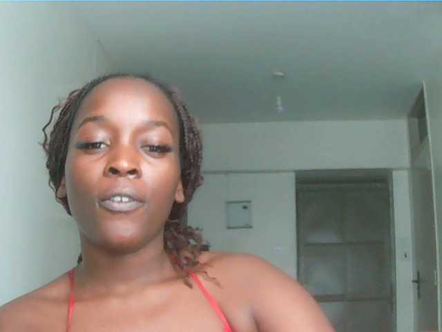 SexiEbonyx live cam on BongaCams