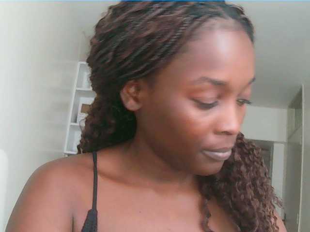 SexiEbonyx live cam on BongaCams