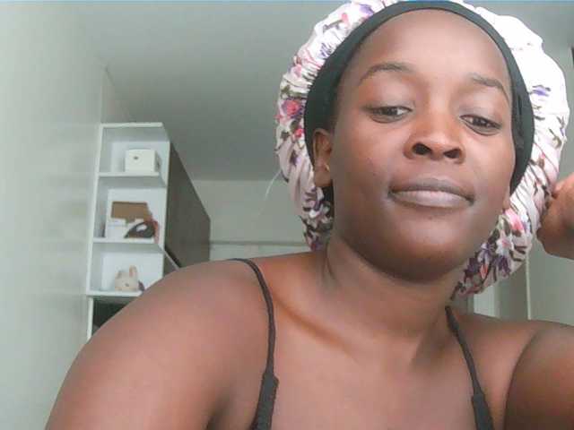SexiEbonyx live cam on BongaCams