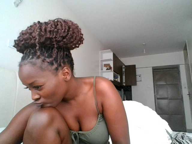 SexiEbonyx live cam on BongaCams