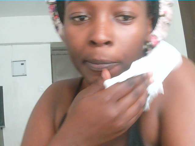 SexiEbonyx live cam on BongaCams