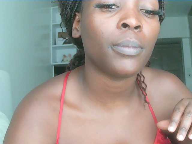 SexiEbonyx live cam on BongaCams