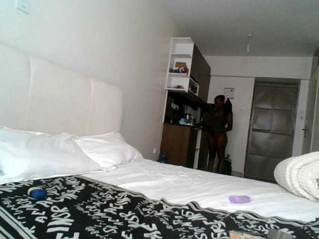 SexiEbonyx live cam on BongaCams