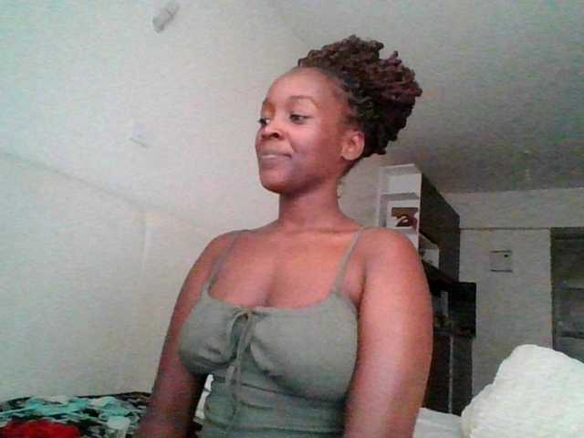 SexiEbonyx live cam on BongaCams
