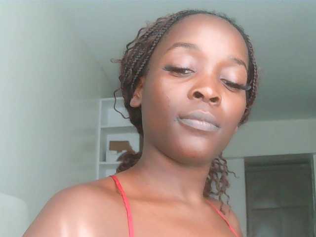 SexiEbonyx live cam on BongaCams