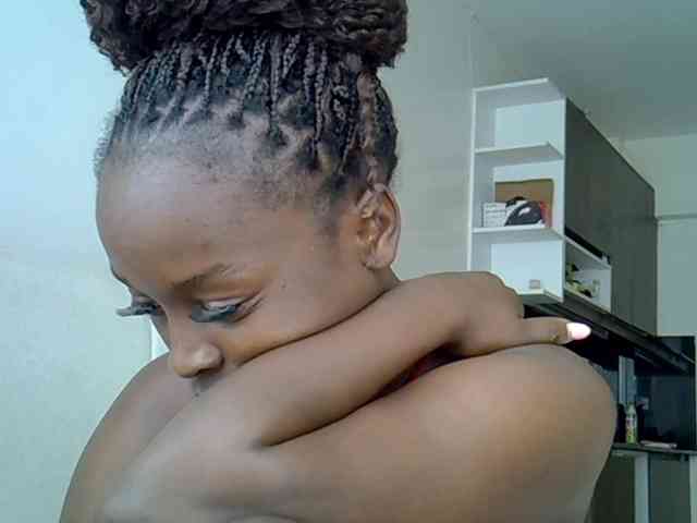 SexiEbonyx webcam