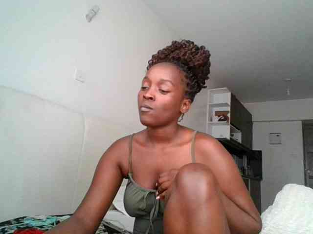 SexiEbonyx webcam