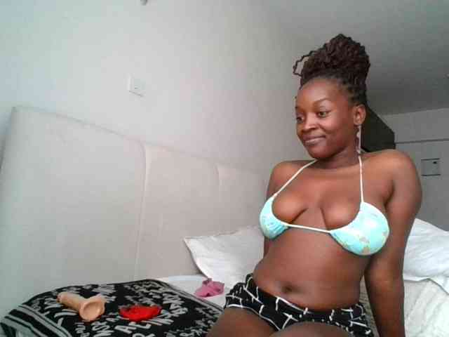 SexiEbonyx webcam