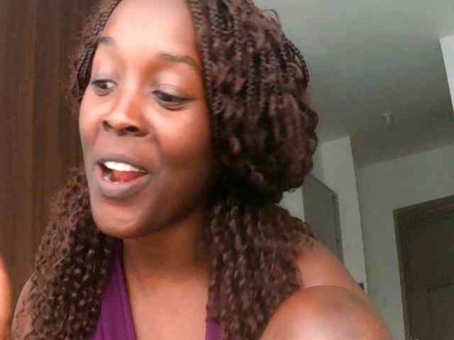 SexiEbonyx webcam