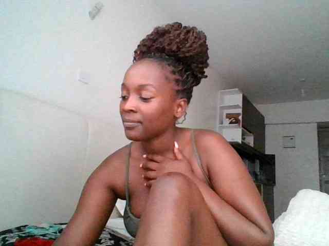 SexiEbonyx webcam