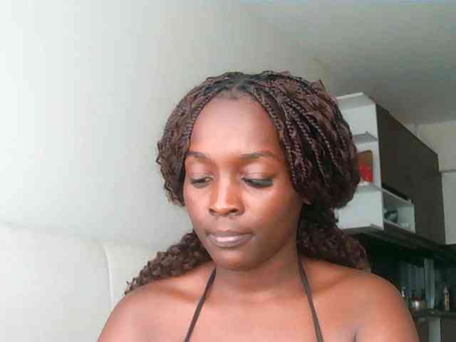 SexiEbonyx webcam