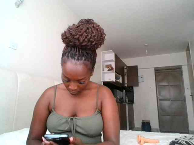 SexiEbonyx webcam