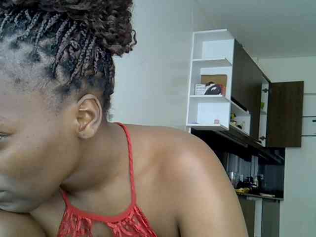 SexiEbonyx webcam