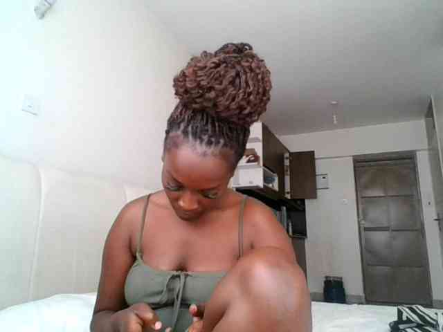 SexiEbonyx webcam