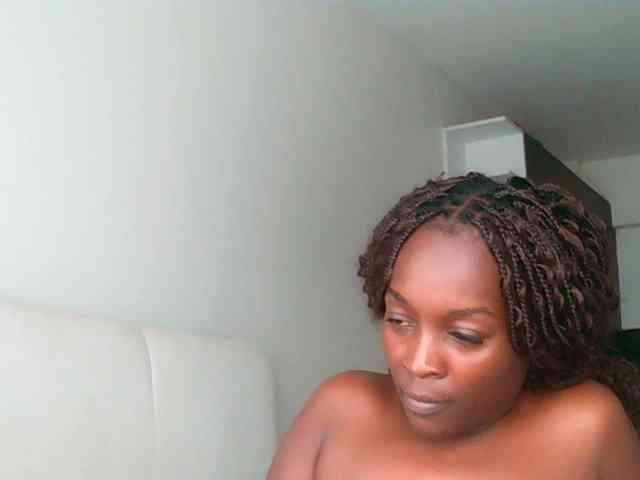 SexiEbonyx webcam