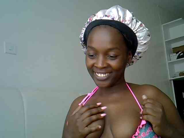 SexiEbonyx webcam