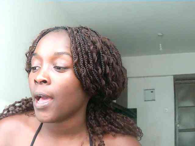 SexiEbonyx webcam