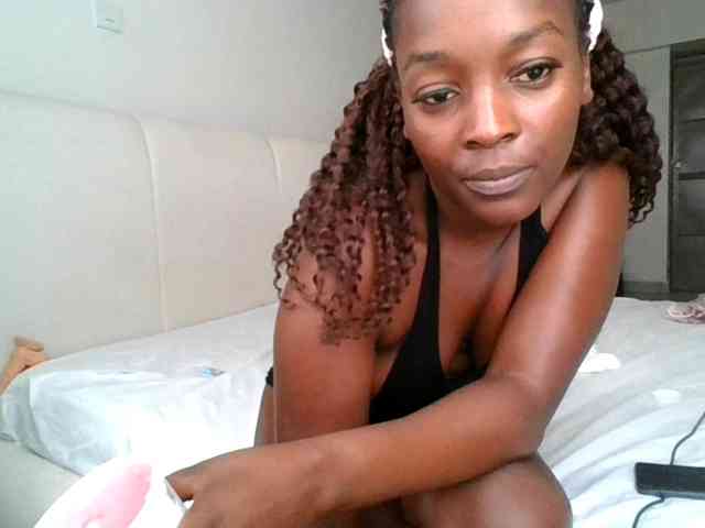 SexiEbonyx webcam