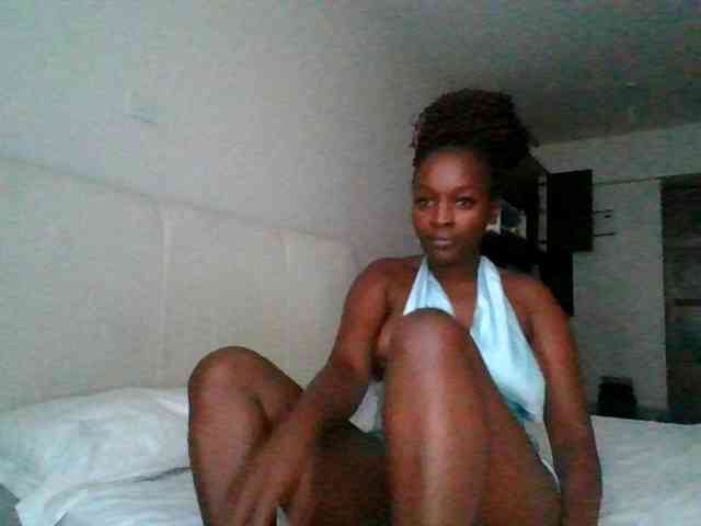 SexiEbonyx webcam
