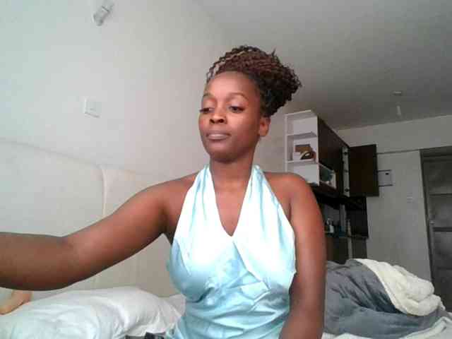 SexiEbonyx webcam