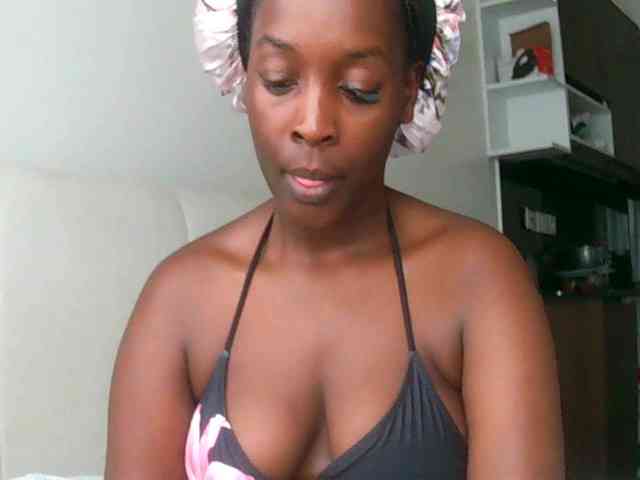 SexiEbonyx webcam