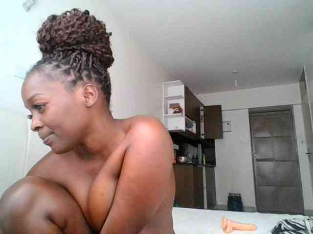 SexiEbonyx webcam