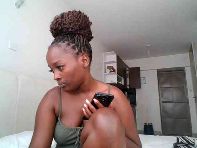 SexiEbonyx webcam