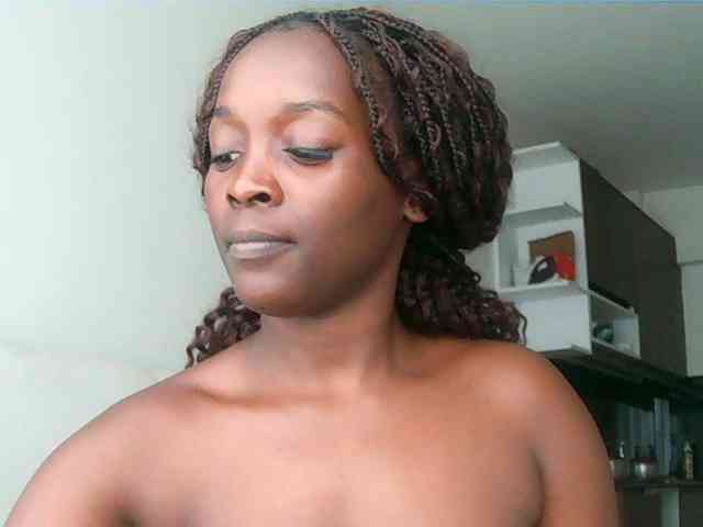 Model: SexiEbonyx