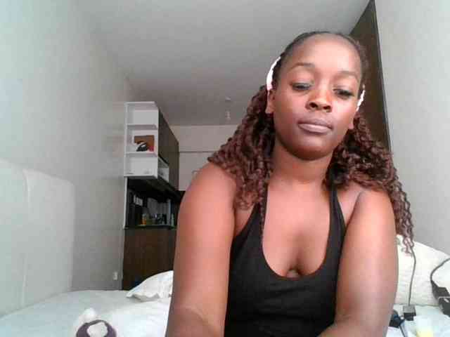 SexiEbonyx webcam