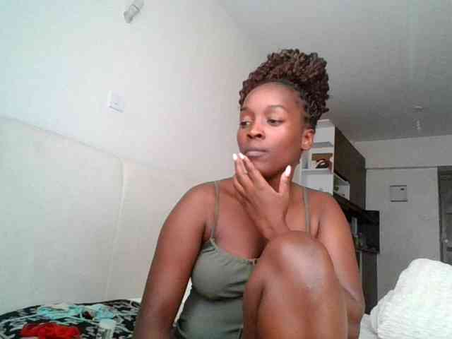 SexiEbonyx webcam