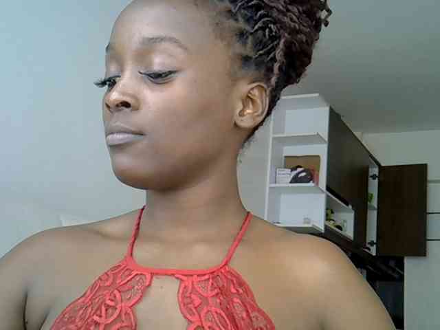 SexiEbonyx webcam