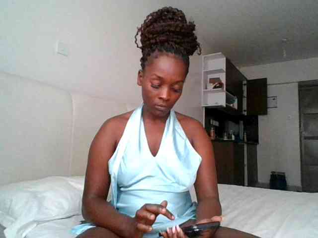 SexiEbonyx webcam