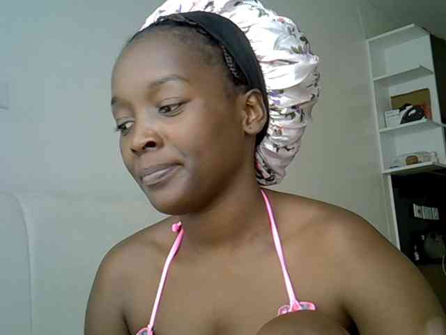 SexiEbonyx webcam