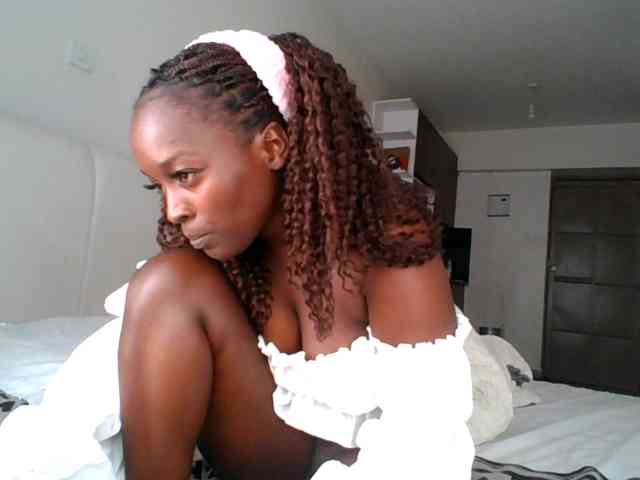 SexiEbonyx webcam