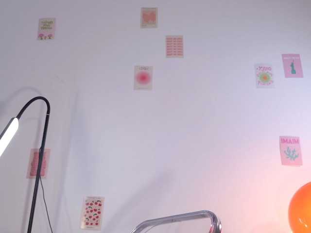 lofigirl live cam on BongaCams