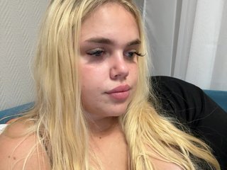 VXXETU Porn Show