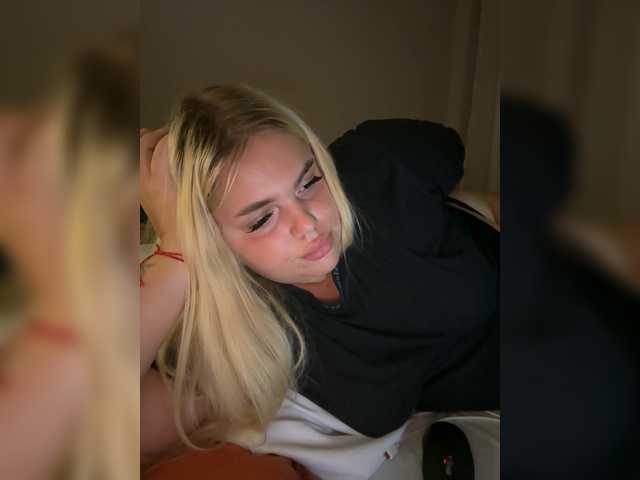 VXXETU live cam on BongaCams