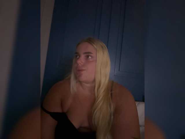 VXXETU live cam on BongaCams