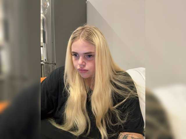 VXXETU live cam on BongaCams