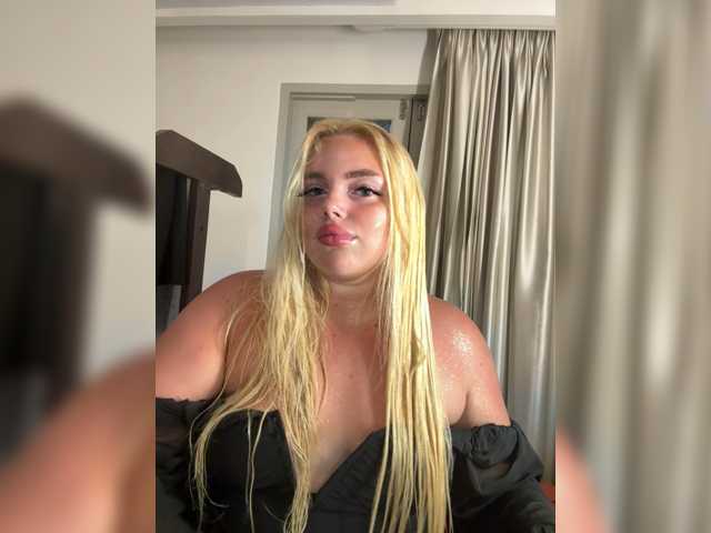 VXXETU live cam on BongaCams